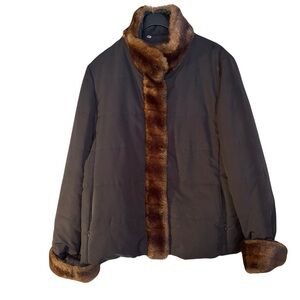 Jones New York  Black Jacket wi/Brown Faux Fur Trim size XL